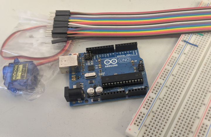 Arduino, Breadboard und Servo